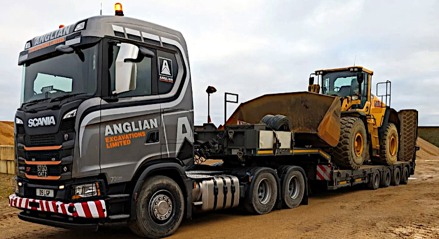 Scania Loading Shovel